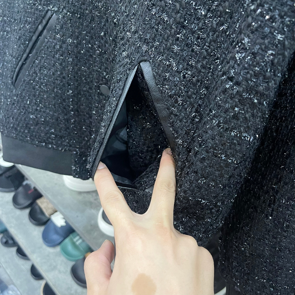 Áo khoác teddy bomber nam nữ vải dạ đính kim tuyến thêu sọc da đen hai vai bo ống 2 lớp dày dặn cao cấp AK16P