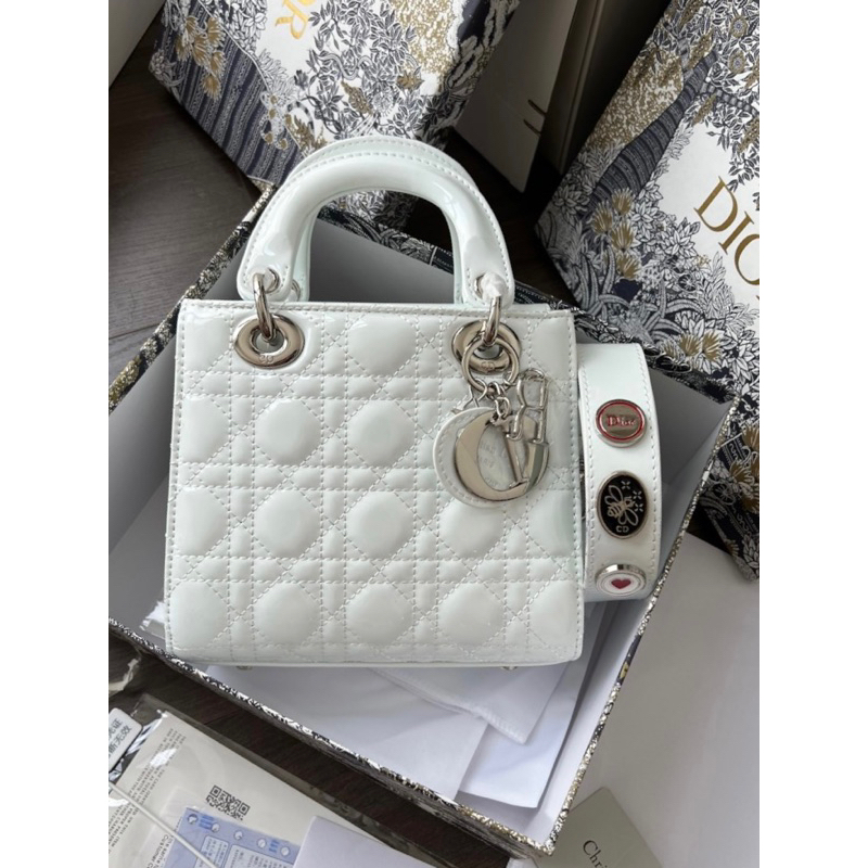 Túi da bóng dây bản to đính trang trí