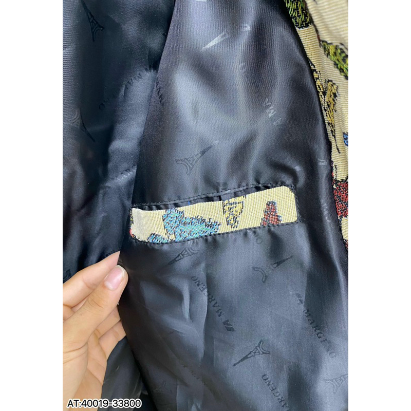 Áo khoác dạ LV hoạ tiết bướm new 2024