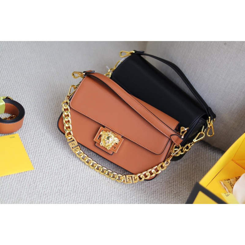 Túi dây xích đeo vai hoặc đeo chép