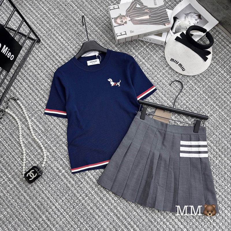 Set áo len Thom mix chân váy ghi hot hit