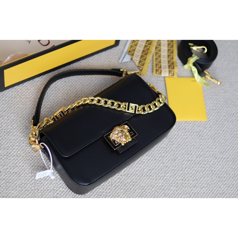 Túi dây xích đeo vai hoặc đeo chép