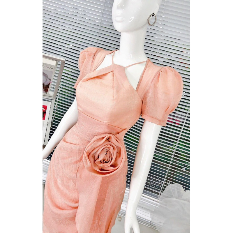 Đầm thiết kế dự tiệc , váy body hoa bèo hông sang chảnh T2M