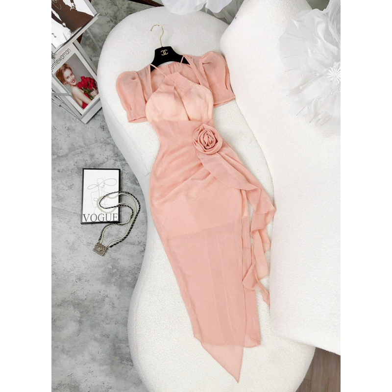 Đầm thiết kế dự tiệc , váy body hoa bèo hông sang chảnh T2M