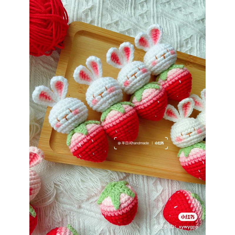 DIY Móc khoá hình thỏ dâu bằng len Handmade