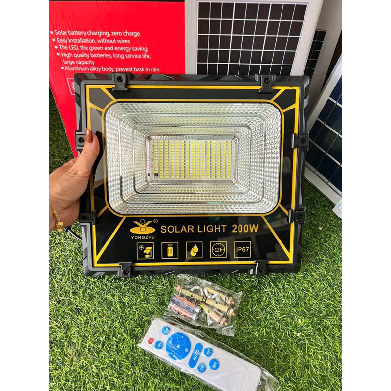 Đèn Pha Năng Lượng 100W - 200W