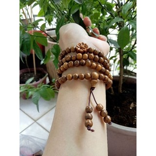 chuỗi gỗ dâu có charm hoa 108 hạt