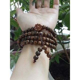 chuỗi gỗ dâu có charm hoa 108 hạt