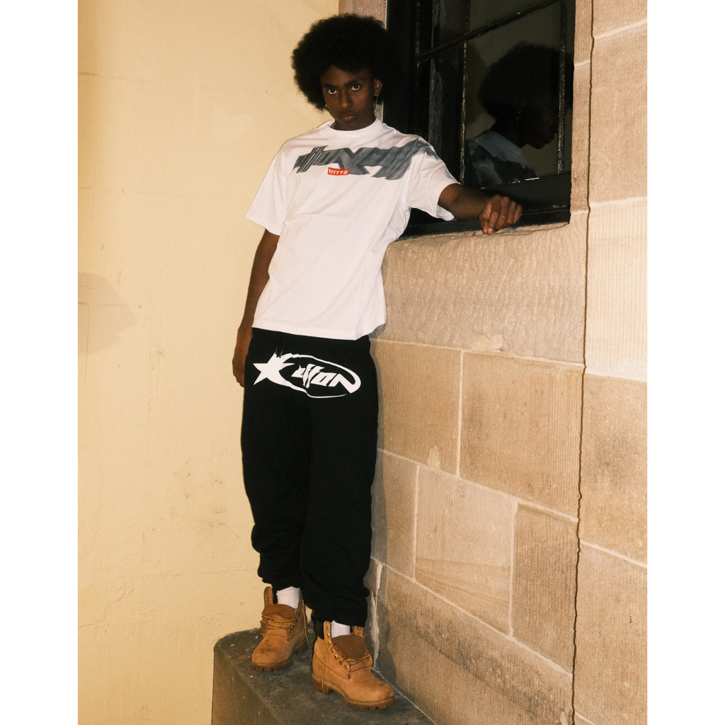 Áo Thun Nam Ngắn Tay OFFONOFF Logo Over Hands