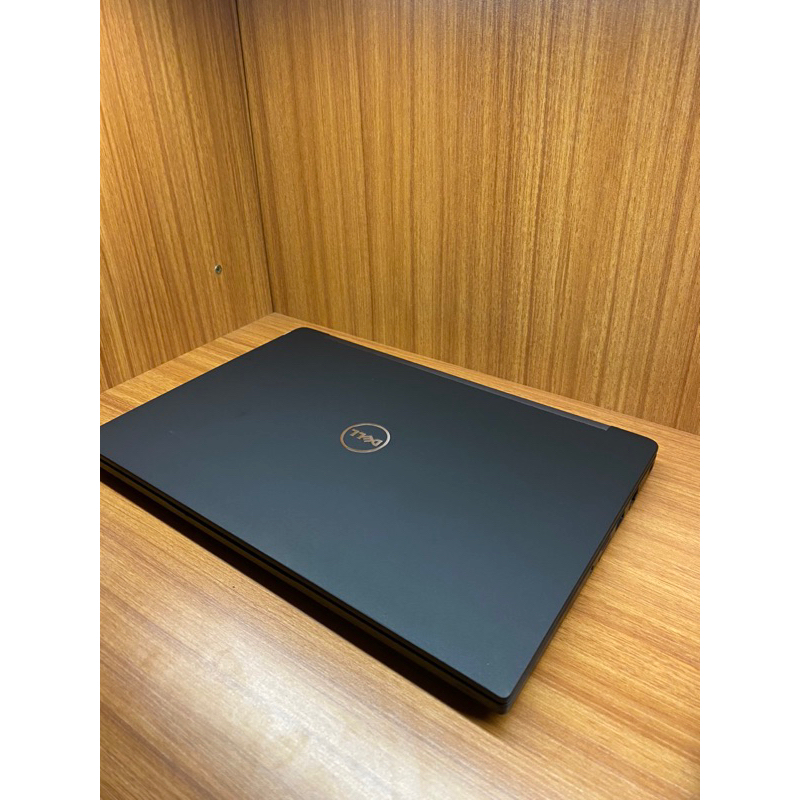 Laptop Dell Latitude 7490 Core i7-Gen 8 Ram 16G SSD 256 Màn Full HD Đẹp 99% Bất Chấp Giá Zin mỹ