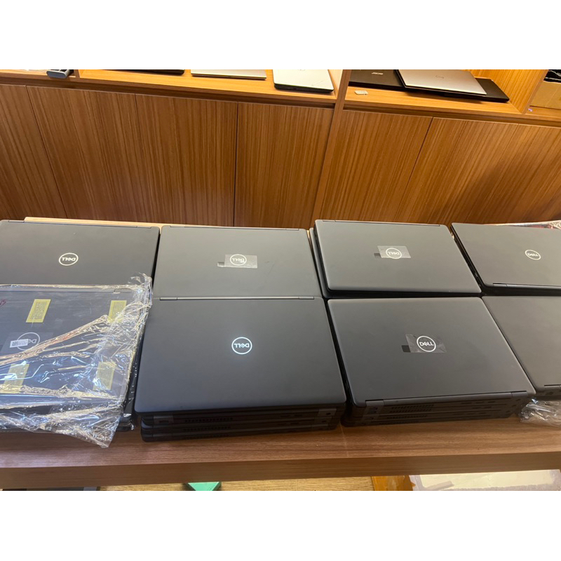 Dell Latitude 5490 Core i5 Đời 8 Ram 8G ssd 256G Đẹp Keeng Giá Bao rẻ Nhât | BigBuy360 - bigbuy360.vn