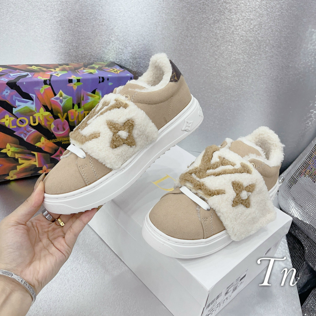 GIÀY THỂ THAO LV LÔNG