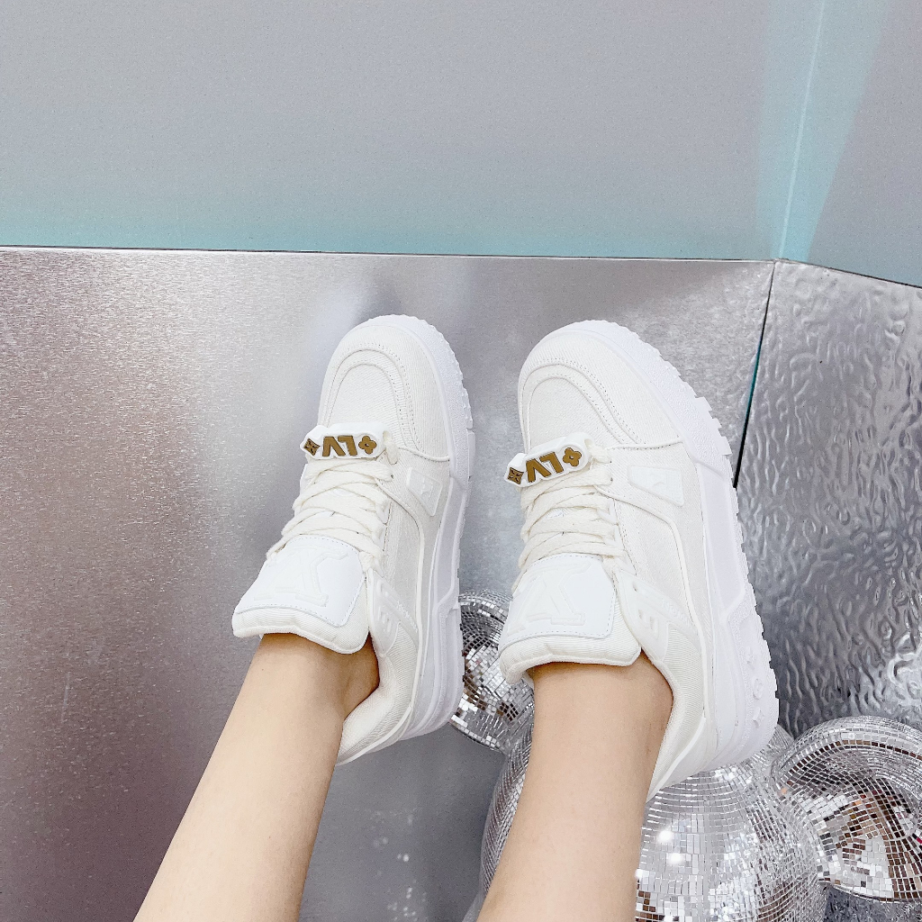 GIÀY THỂ THAO LV CHARM NEW