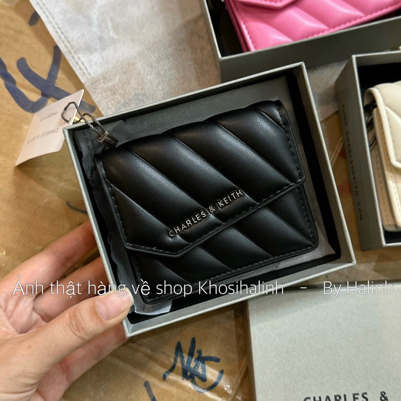 Ví Mini CK Đeo Chéo Vân Sọc Nắp Chéo Full Box Chuẩn Loại 1