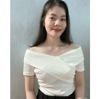 pass Áo trễ vai