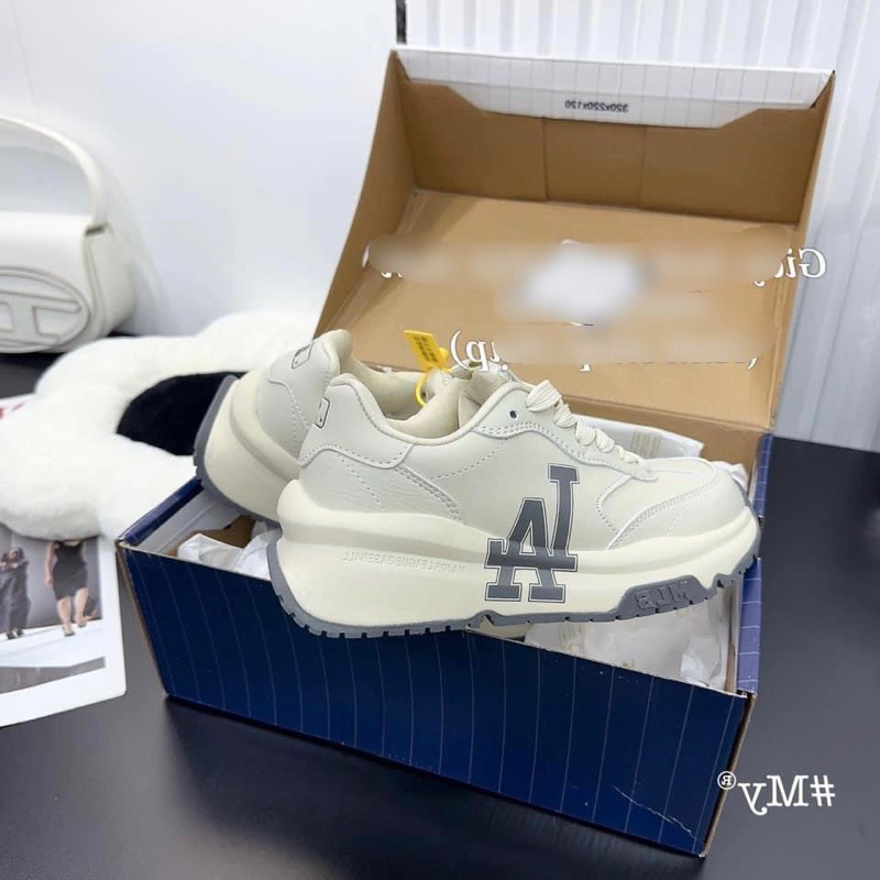 Giày thể thao LA, NY nữ- Hàng QC fullbox sẵn