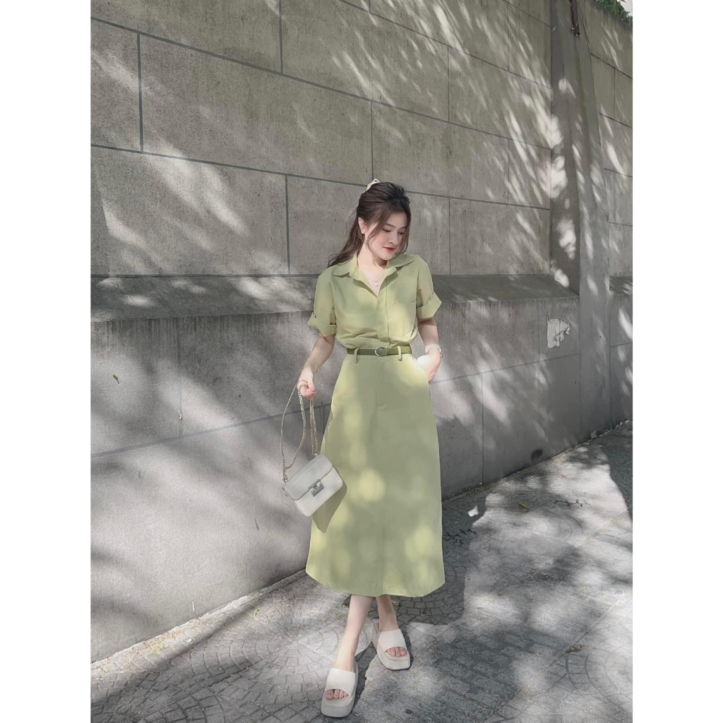Set bộ đồ nữ kaki áo sơ mi ngắn tay phối chân váy dáng dài kèm nịt với tone màu xanh siêu hot, xinh xắn cho các nàng