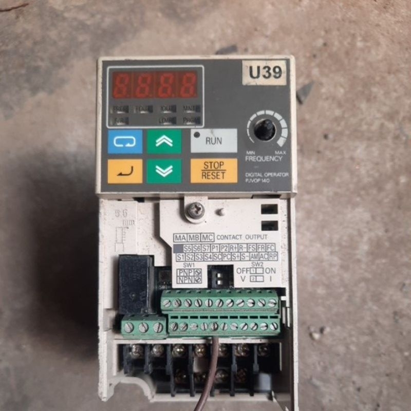 Biến tần omron/yaskawa 220v/1hp