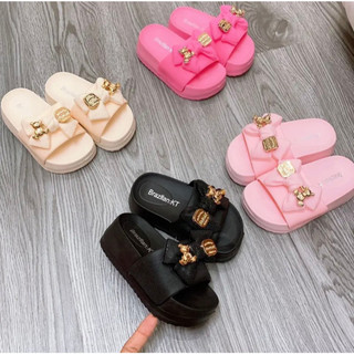 Dép Quai Ngang Nơ Gấu Đế 3Cm Cực Hot Cho Bé Gái Từ 2-6 Tuổi-FORM NHỎ(MÃ 2399*1)