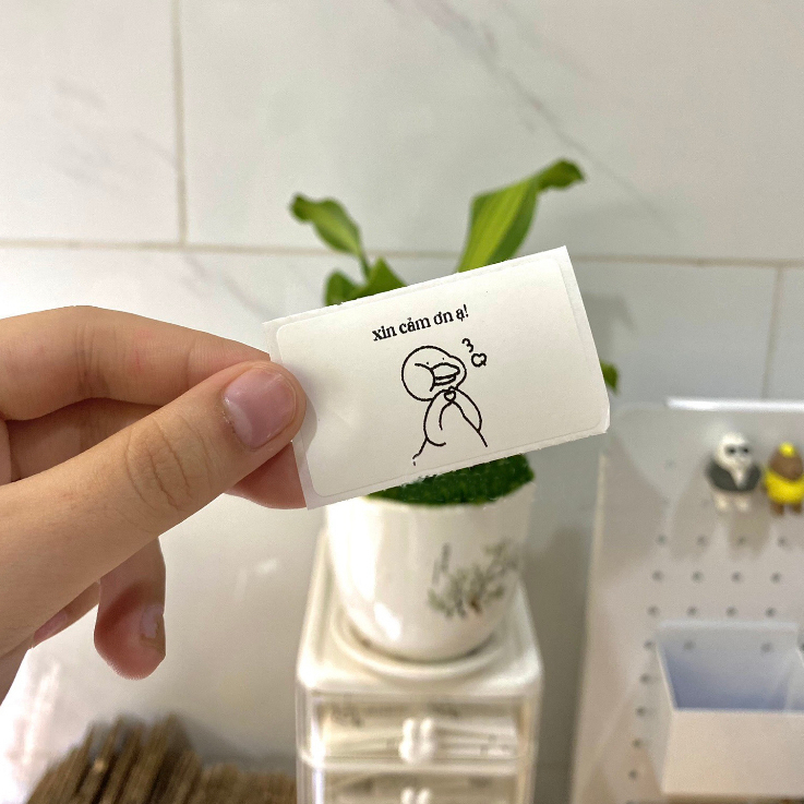 Set 50 tem nhãn dán meme V, sticker niêm phong có keo dán túi giấy, thùng carton, gói hàng