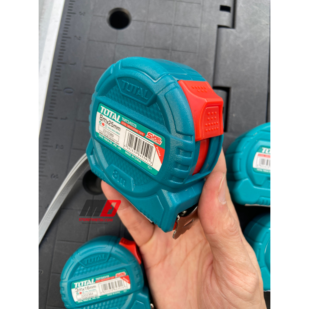 Thước kéo tự khóa lưỡi , thước kéo nền vàng TOTAL TMT37316 - TMT37519 - TMT34316 - TMT34519 - TMT34525 - TMT34825
