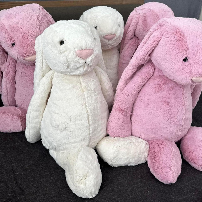 Thỏ bông JellyBunny giống Mai Phương Bùi