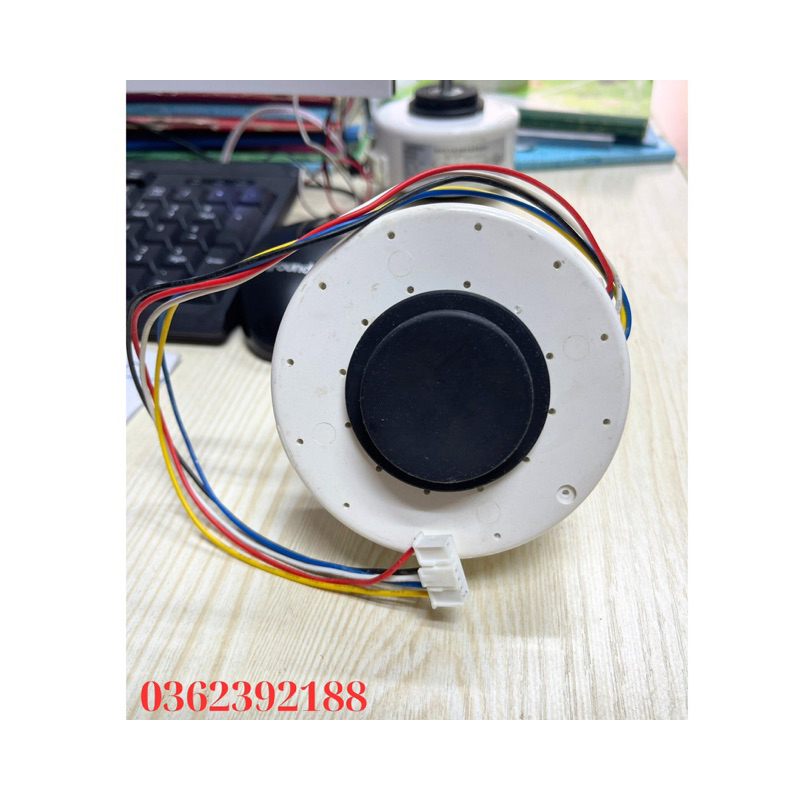 Quạt mặt lạnh điều hòa Panasonic - Quạt mặt lạnh máy lạnh Panasonic - F300m 30w