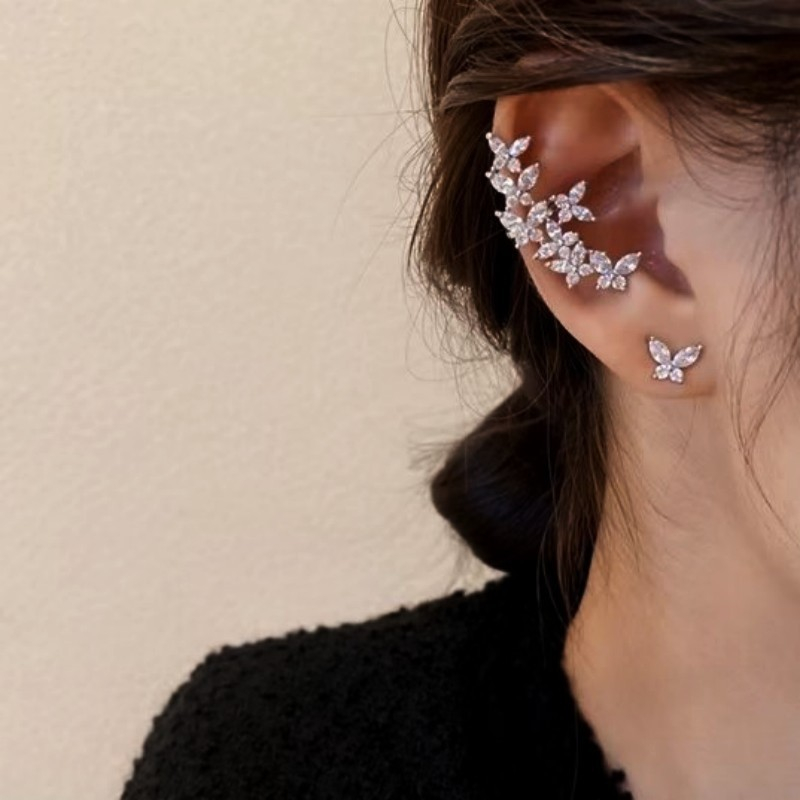 Khuyên Kẹp Vành Tai Hoa 4 Cánh BUFF NHÀ NHỎ 1470