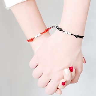 Vòng tay cặp đôi khắc hoạ tiết mặt trăng và mặt trời, dây sáp da cao cấp hai màu đen đỏ có gắn nam châm hút nhau