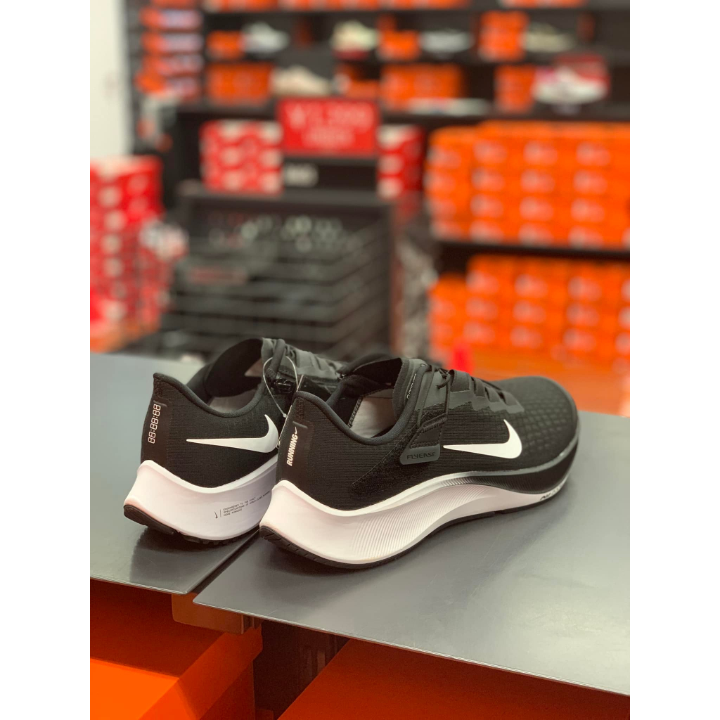 AIR ZOOM PEGASUS 37 FLYEASE sẵn size 40,5 41 42 42,5
