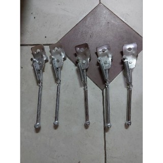 Chân chống xe đạp 16, 20, 24 inch.