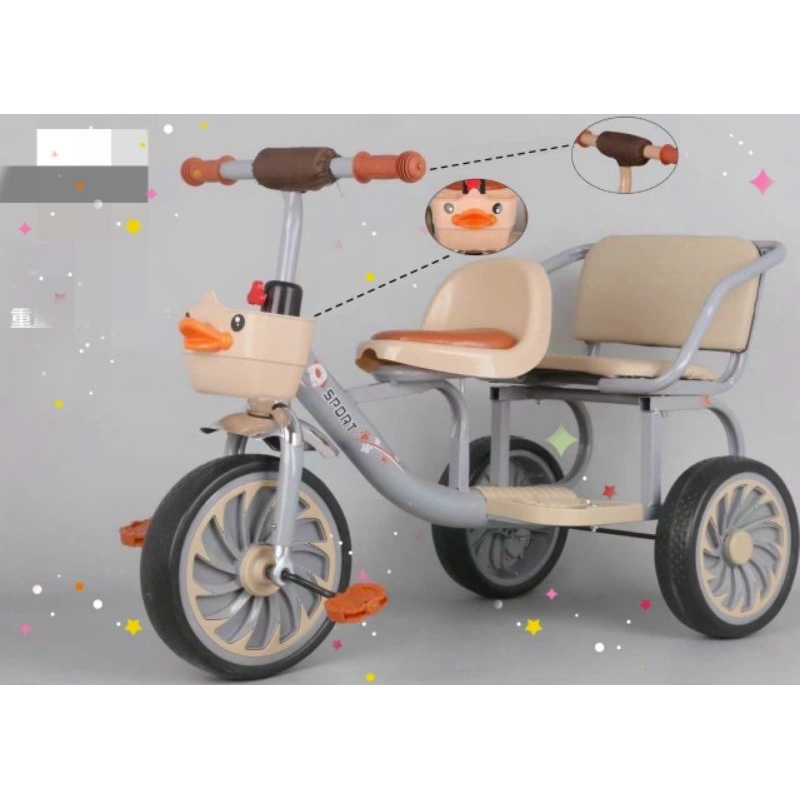 Xe xích lô trẻ em