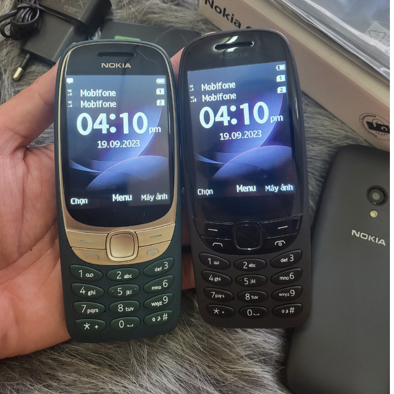 Điện thoại giá rẻ nokia 6310 sóng 4G 2sim.Màn to. BẢO HÀNH 6 THÁNG. 1 ĐỔI 1 TRONG 2 THÁNG
