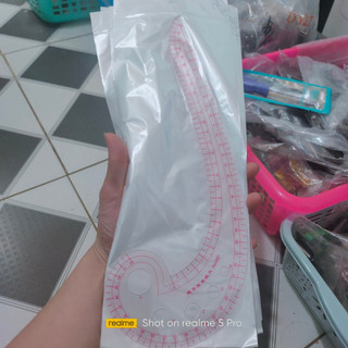 thước dẻo vẽ cong  đường nách