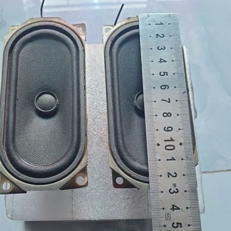 Cặp loa toàn dãi 8ohm/ 15w , tháo tử tivi SONY , từ kín