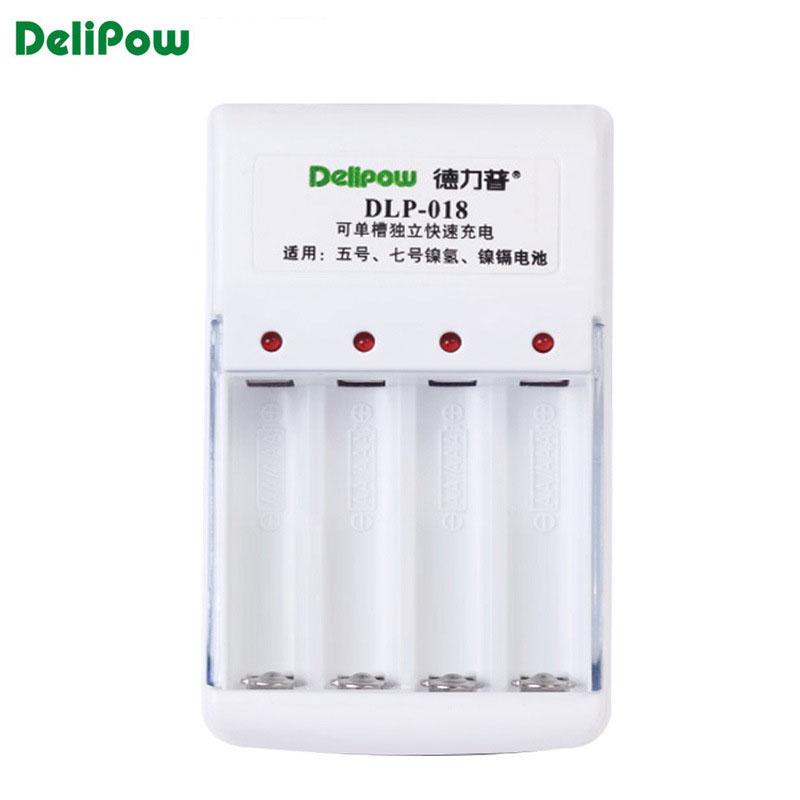 Bộ sạc pin thông minh DeliPow 018/805/405 cao cấp sạc pin AA/AAA
