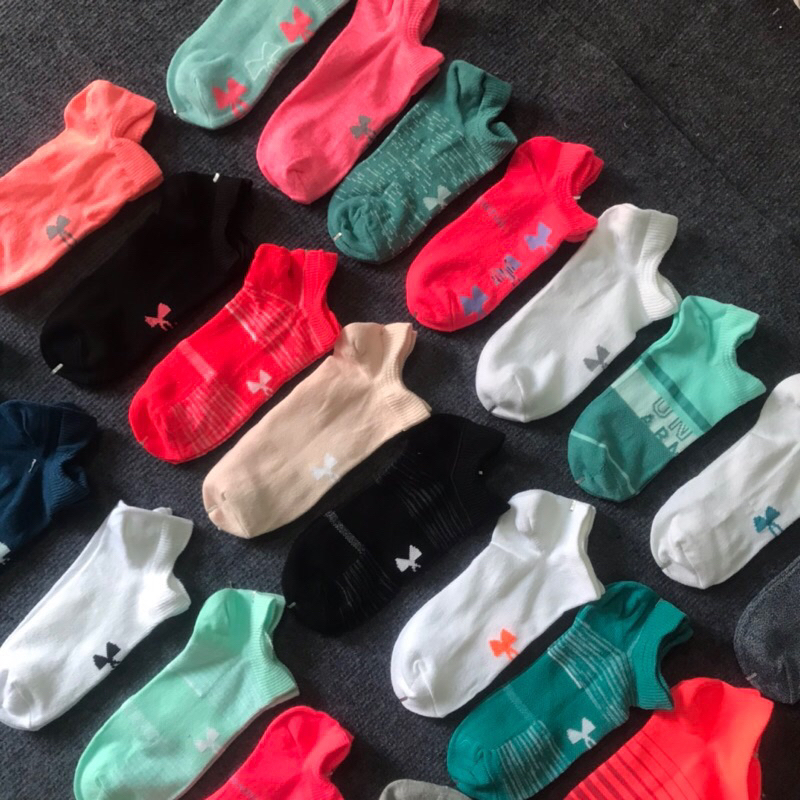 Tất xuất dư hàng đẹp cho người lớn