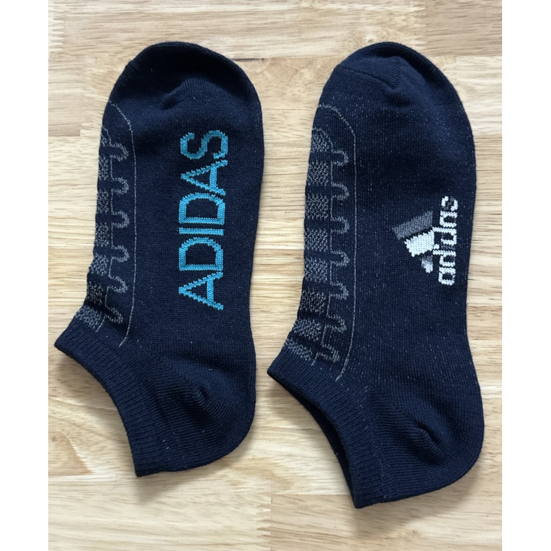 Tất xuất dư hàng đẹp cho người lớn