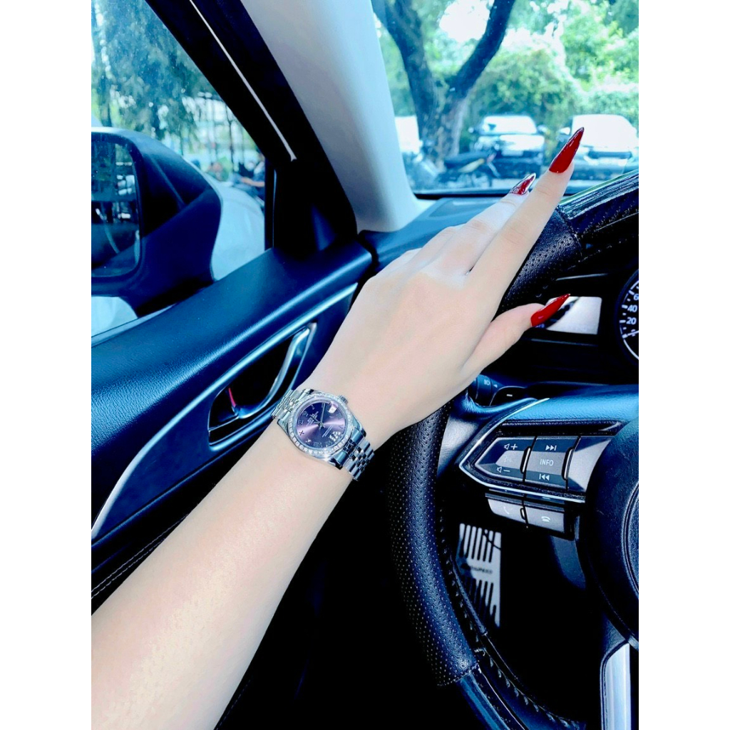 Đồng hồ nữ Rolex DateJust 32mm máy quartz, viền đá CZ