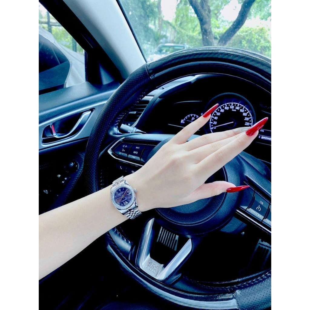 Đồng hồ nữ Rolex DateJust 32mm máy quartz, viền đá CZ