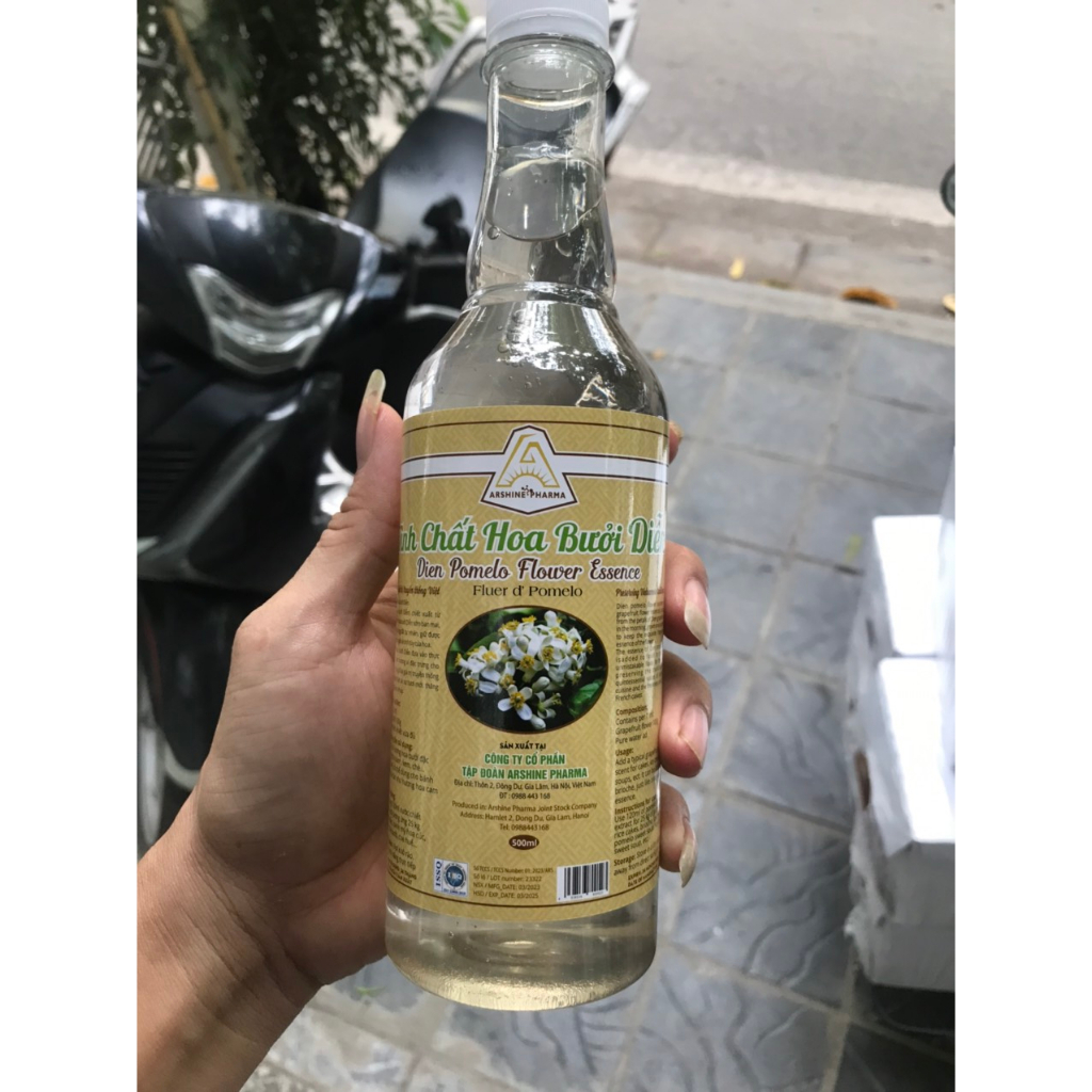Nước hoa Bưởi Diễn chai 500ml
