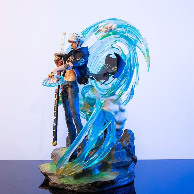 MH93 - Mô Hình Cao Cấp Trafalgar D. Water Law Thức Tỉnh Cao 43cm - Mô Hình One Piece