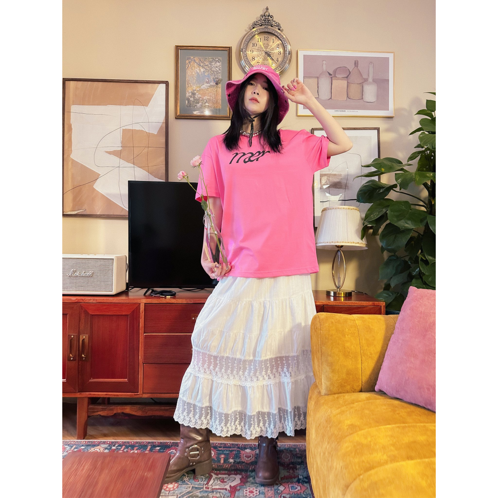 Áo thun hồng MER Top Gem Clothing SP060925