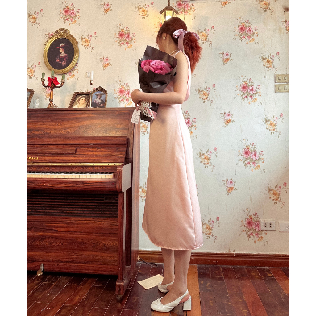 Đầm hồng lưng đổ Aci Dress Gem Clothing SP060358