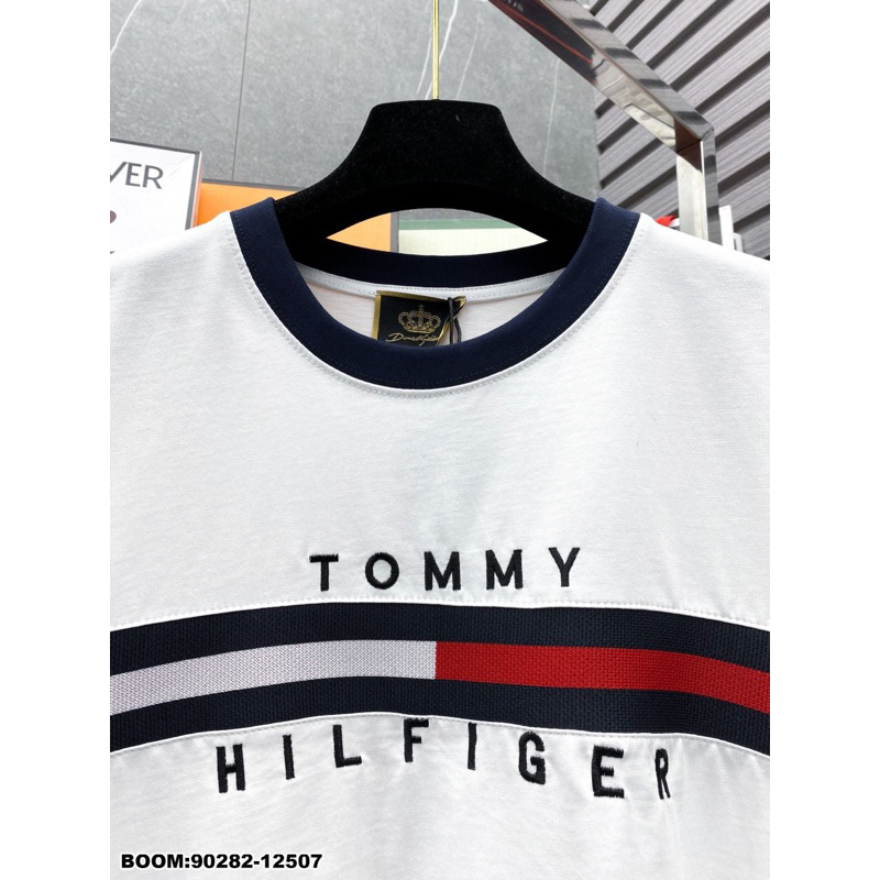 Áo Phông Tommy Chữ Kí Phiên Bản Mới Nhất 2023 - Áo Thun Tommy Thêu Phong Cách Boy Phố Chất Cotton Mới Nhất