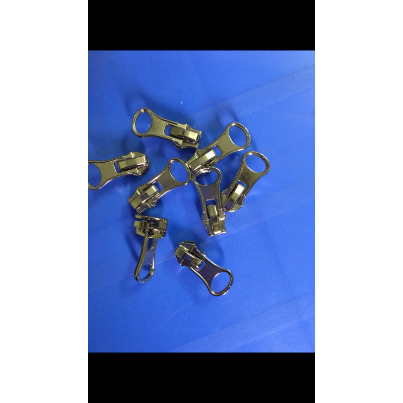 Củ khoá cước răng 7