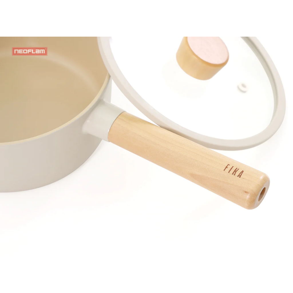 Nồi sâu Neoflam Fika 18cm, dung tích 1.65L, trọng lượng 1.1kg. Hàng có sẵn giao ngay