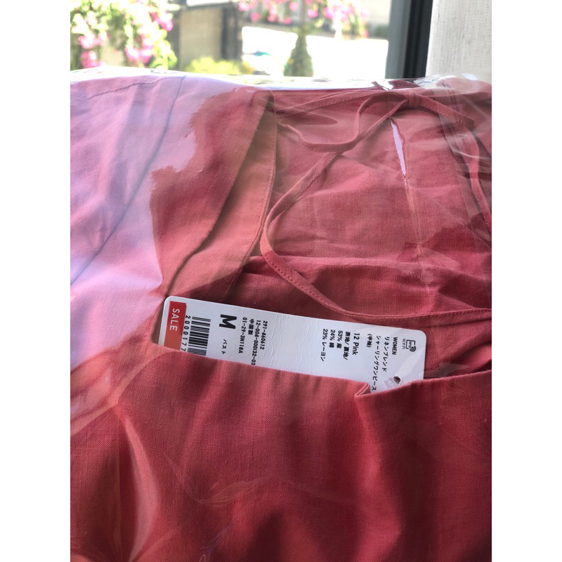 Đầm linen Uni. qlo mua tại store Nhật