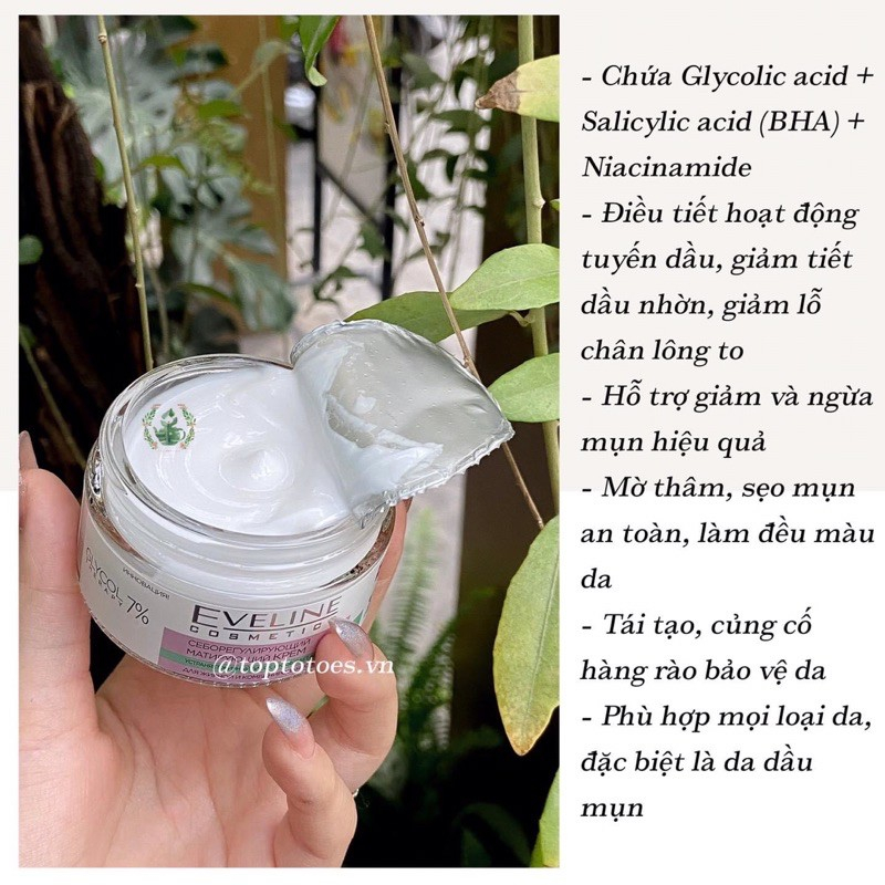 Kem dưỡng Eveline Glycol Therapy 7% ngừa mụn, mờ thâm 50ml