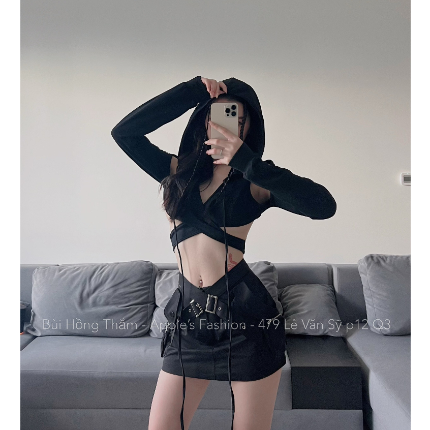 Áo có mũ đan chéo ngực